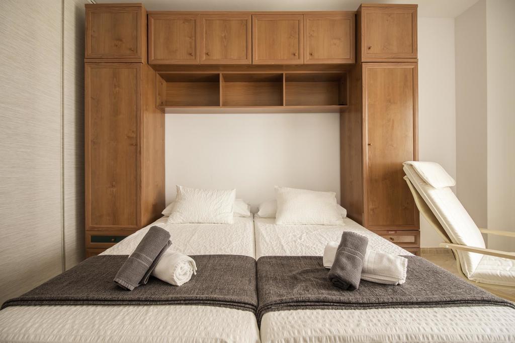 Estudio Nerja Calle Pintada *